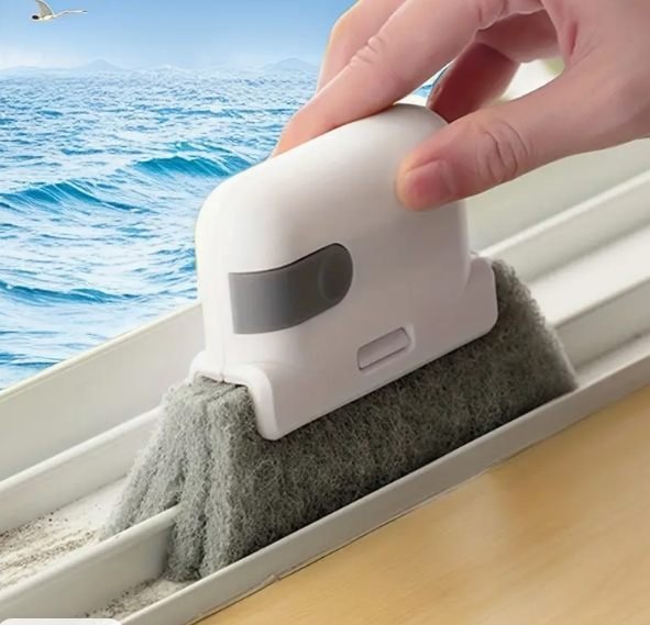 Two-in-One Window Cleaning Brush